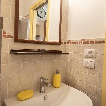 Apartamento Monolocale Ai Piedi Della Rocca Maggiore